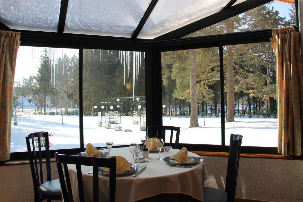 Hotel Restaurant Logis La Meridienne Anglards de Saint Flour Экстерьер фото